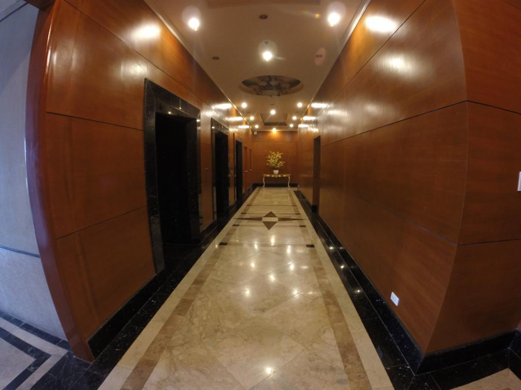 Burgundy Mckinley Place Service Apartment Manila Exterior photo